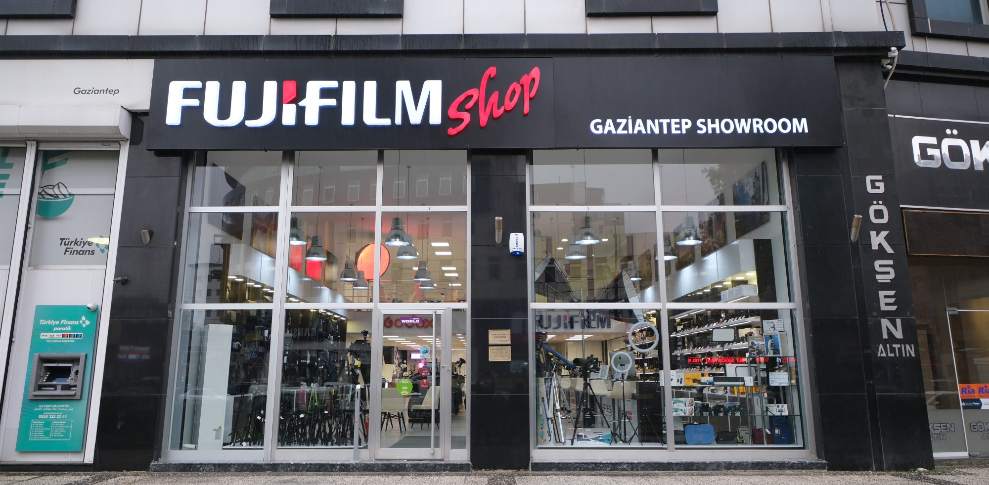 Fujifilm’in 12. ve En Büyük Showroom‘u Gaziantep’te 