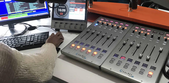 Güney Afrikalı Radyo Calrec Type R for Radio Konsoluyla IP Avantajlarından Yararlanıyor